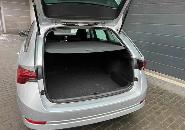 Skoda Octavia cena 84900 przebieg: 19000, rok produkcji 2022 z Rzepin małe 154